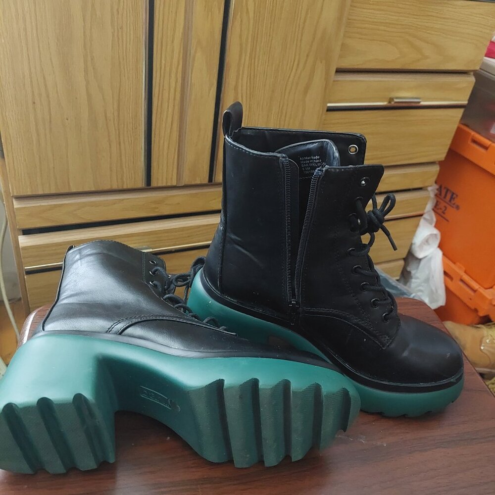 Bar Iii Boots - image 2